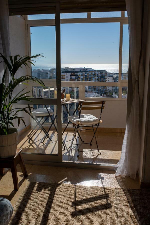 Amanecer En El Mar Apartment เบนัลมาเดนา ภายนอก รูปภาพ